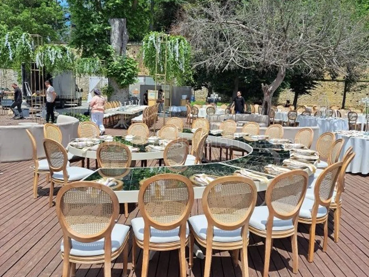 Bistro kokteyl masa galeri 305