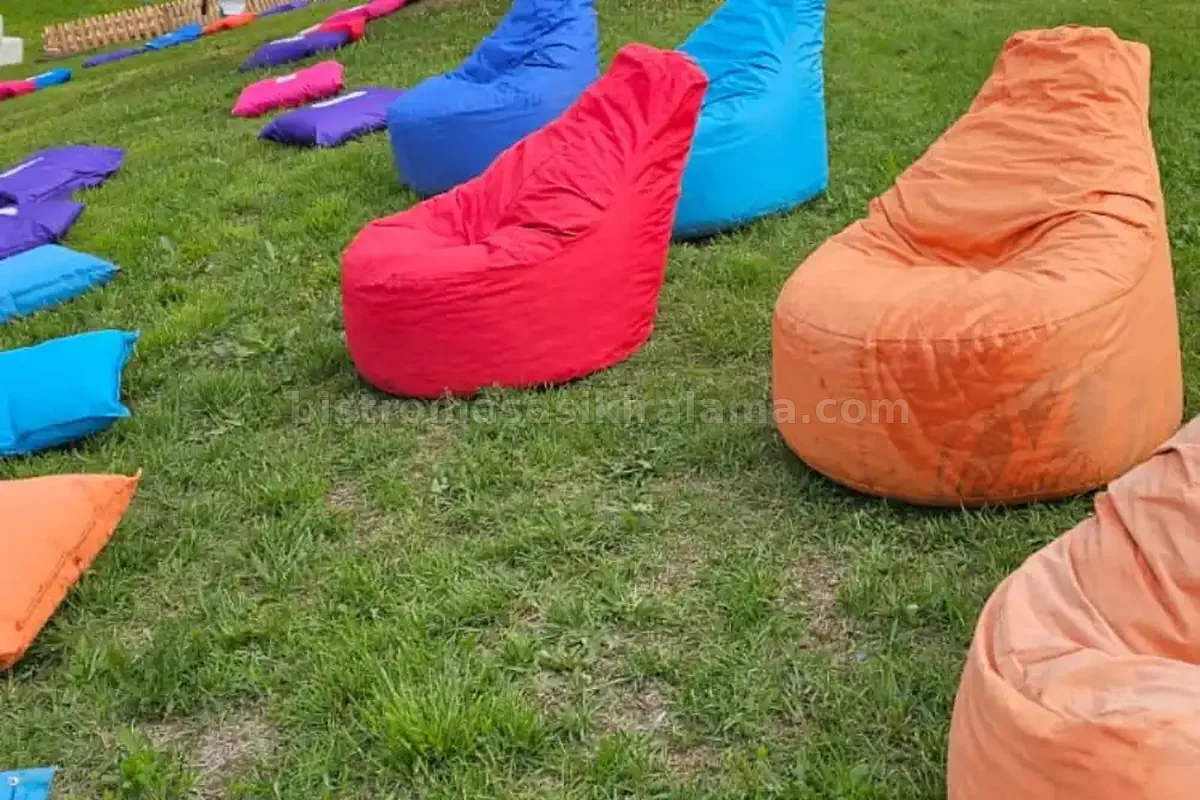 Bahçe Armut Minder Kiralama
