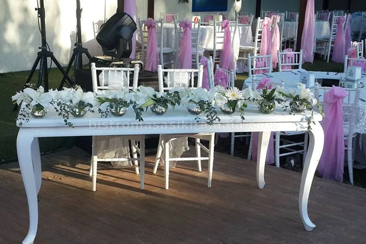 Radisson Otel Lake Davet Masası - Lake Ayna Davet Masası Kiralama