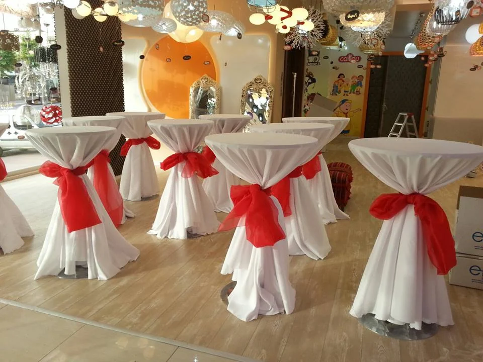 Mezuniyet Bistro Masa ve Sandalye Süsleme - Mezuniyet Organizasyonu