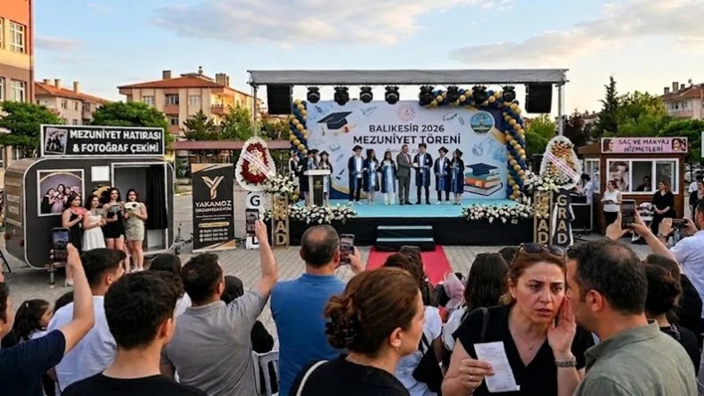 Mezuniyet Töreni Katilimci Alanı - Mezuniyet Organizasyonu