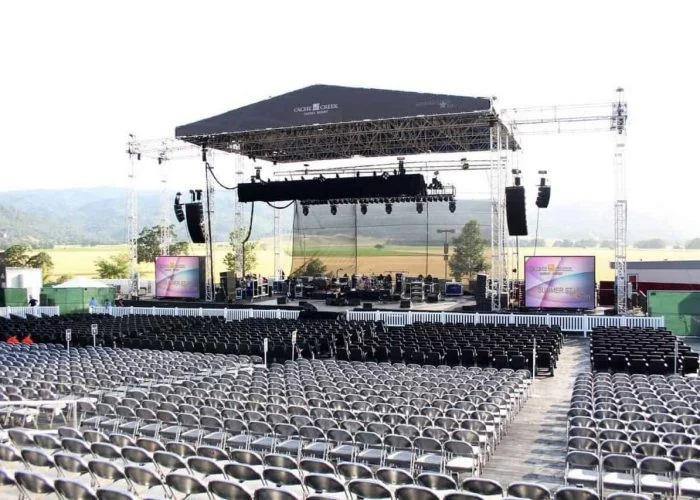 Mezuniyet Töreni Konser Sahnesi Kiralama