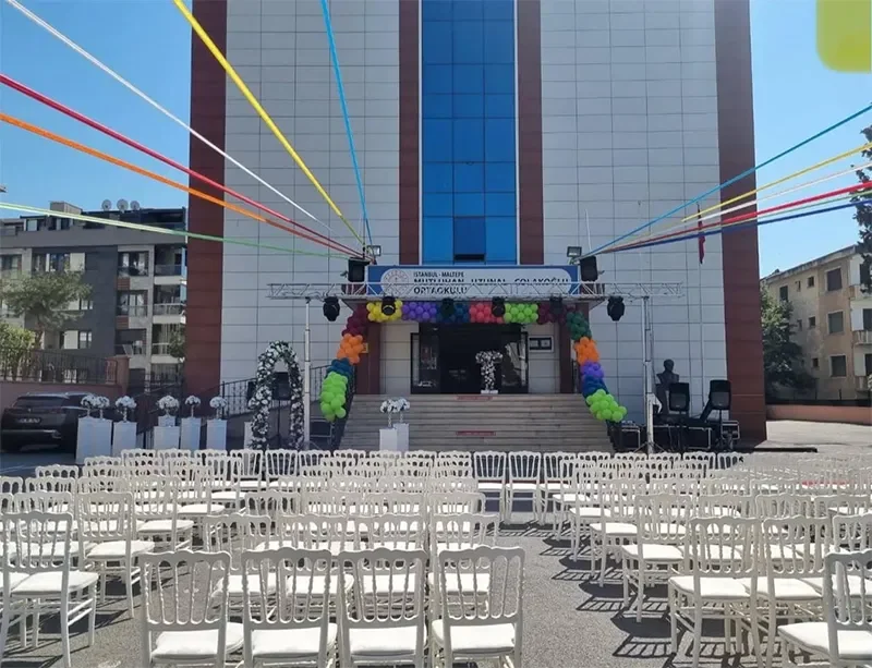 Mezuniyet Töreni Okul Bahçesi Sahne Düzeni - Mezuniyet Organizasyonu