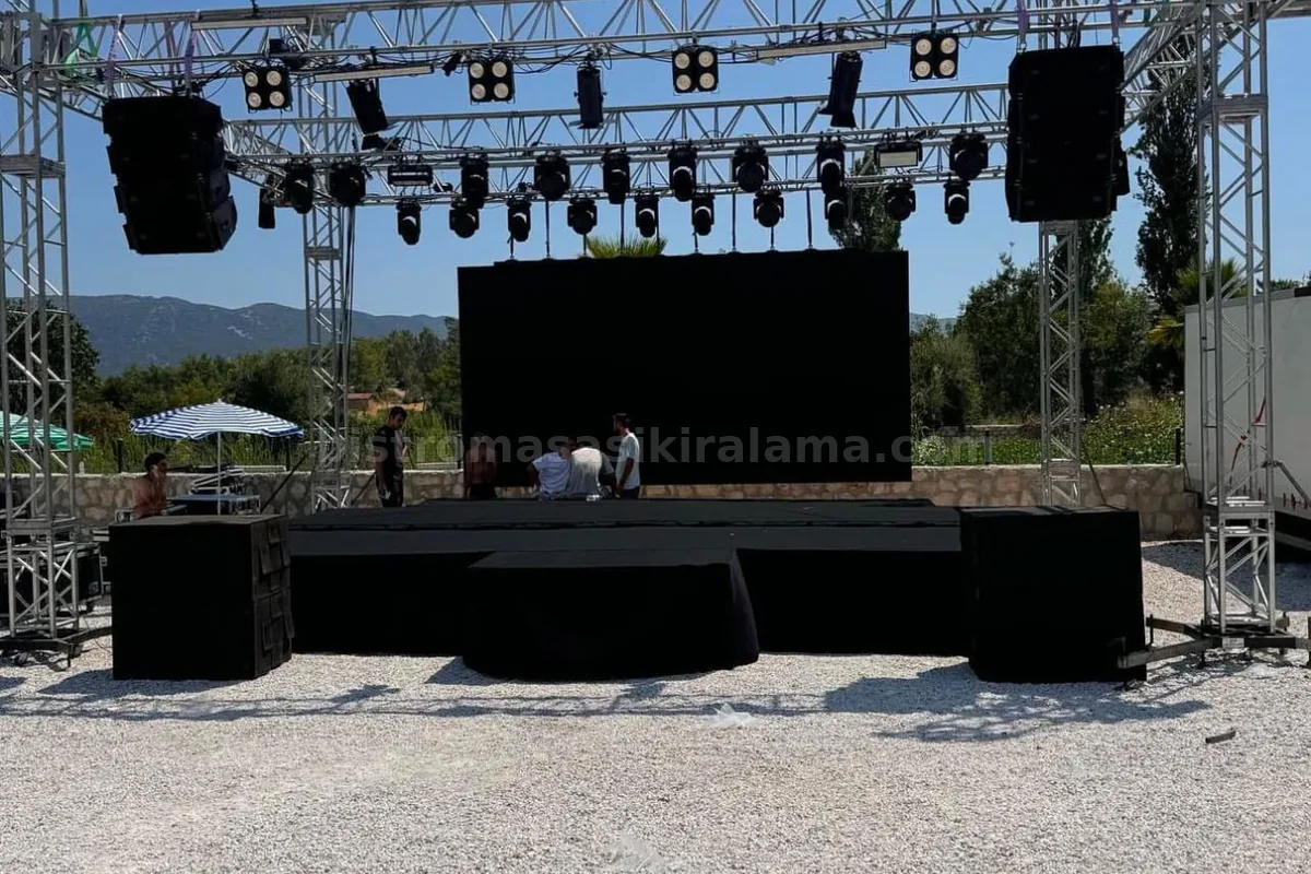 Açık Hava Sahne Ses Sistemi Kiralama
