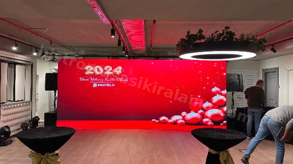 Yilbasi Eglence Organizasyonu Sahne Kurulumu - Yılbaşı Gecesi Organizasyonu